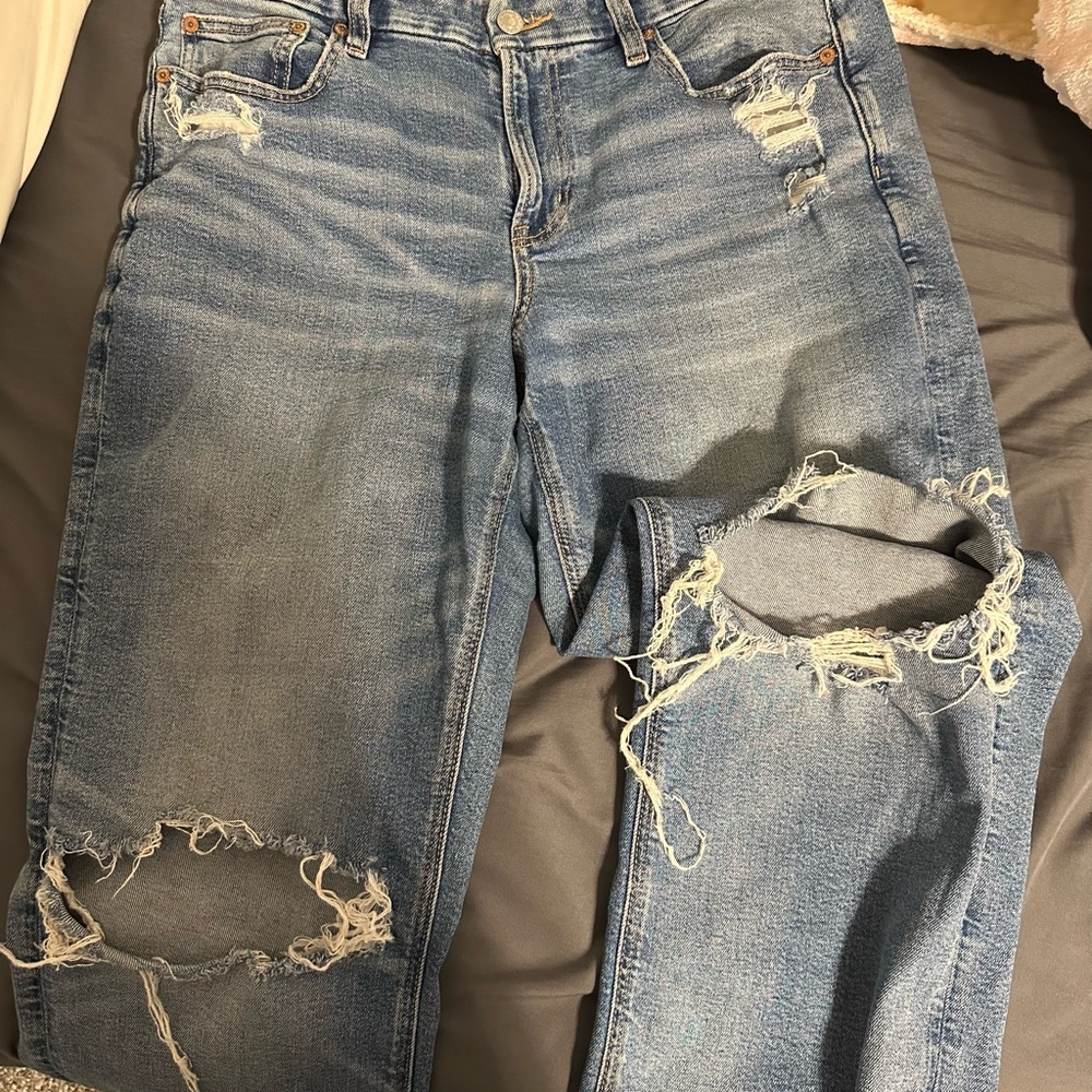 American Eagle Outfitters Distressed Blue Boyfriend Jeans